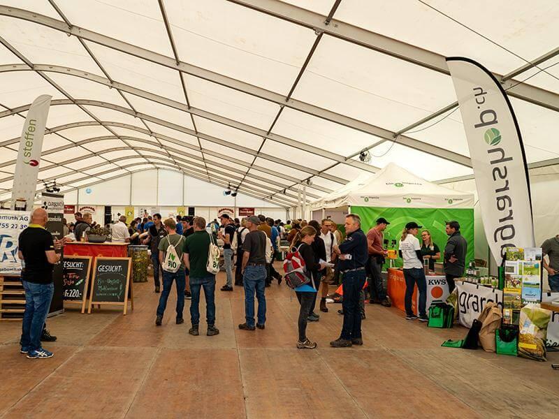 BLOG organic tent with people